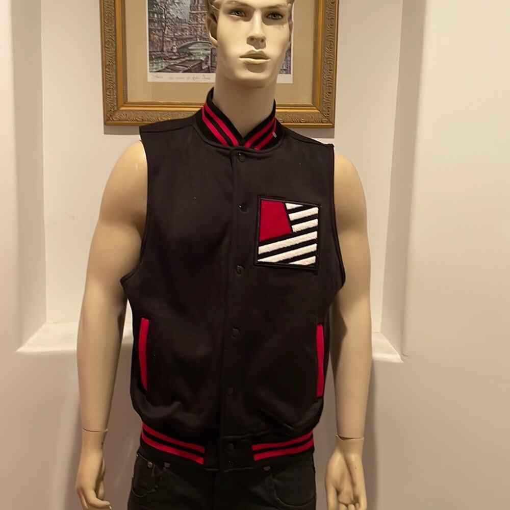 Popular Demand Vest Black Red Size L